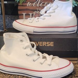 Youth converse 13 US